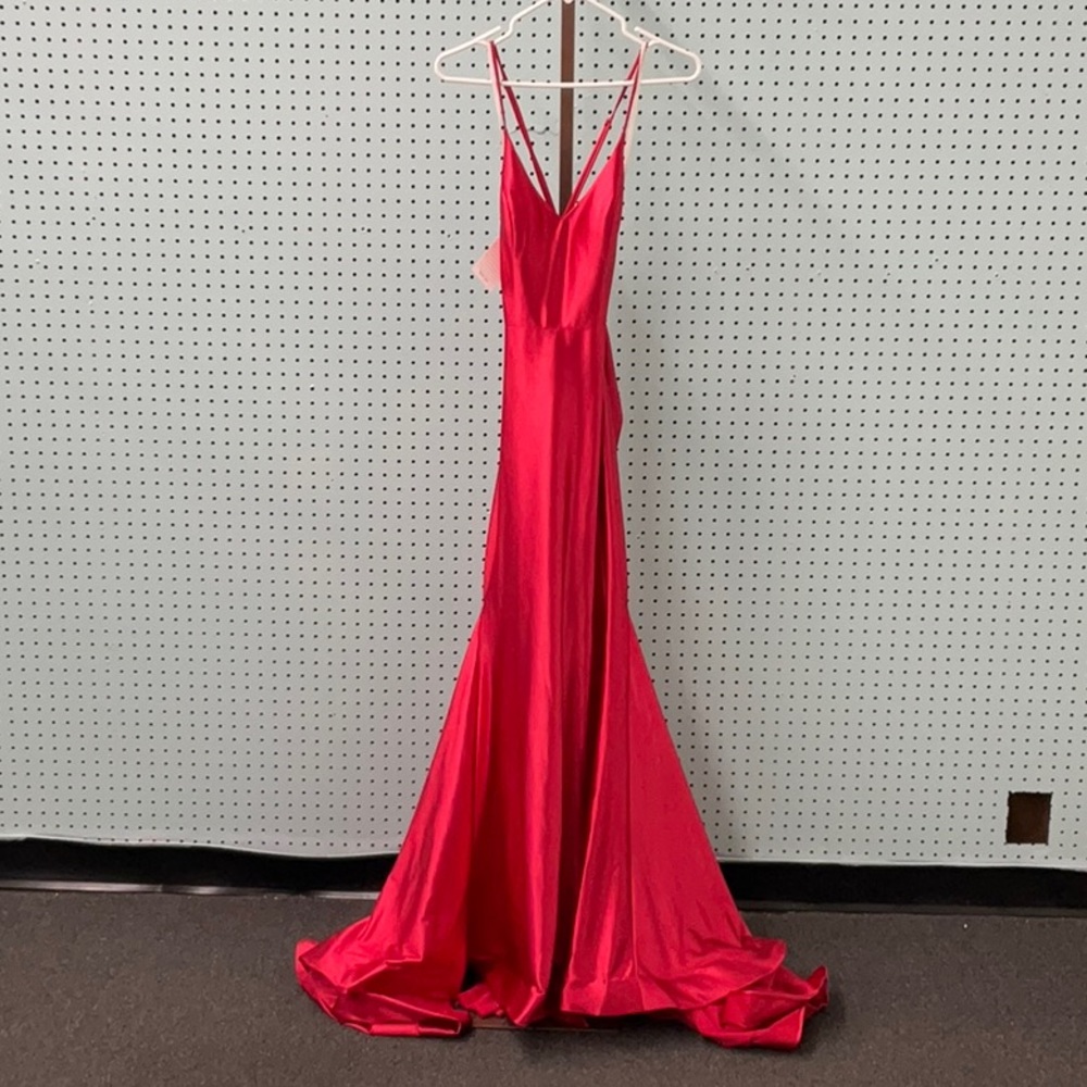 Alyce Paris Red Size 4